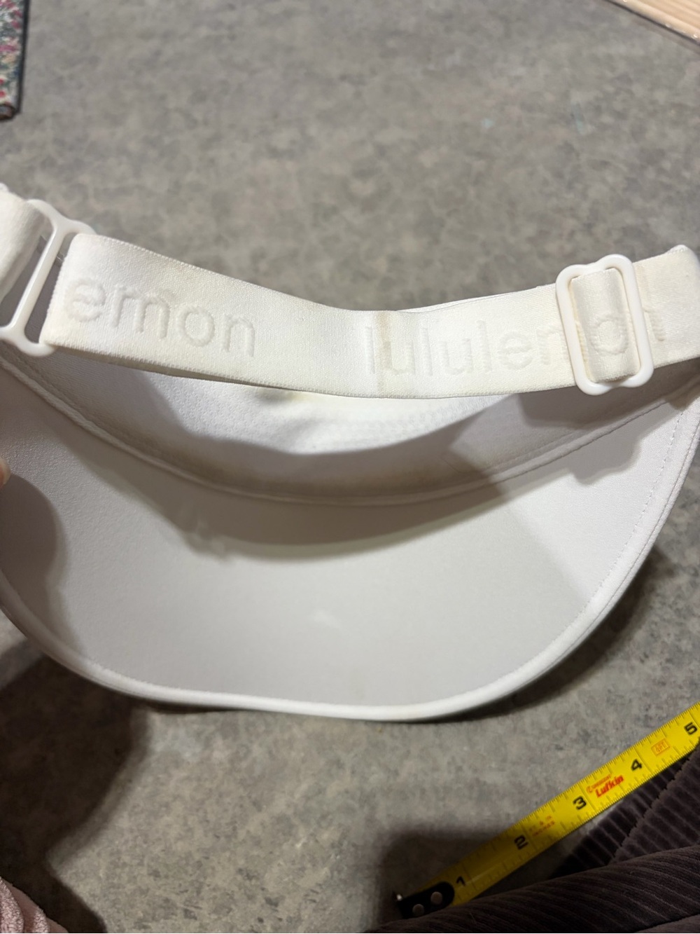 Lululemon visor - Picture 3 of 3